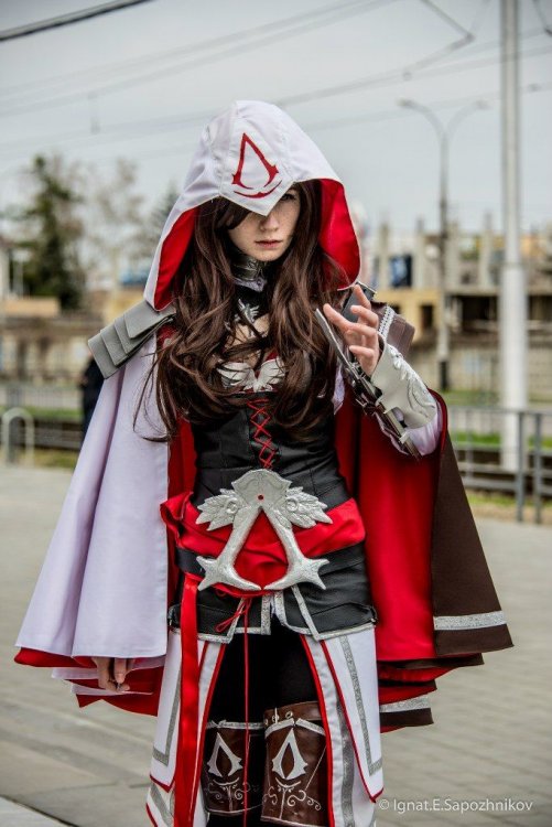 Assassin's creed cosplay by Zvezdakris on DeviantArt.jpg